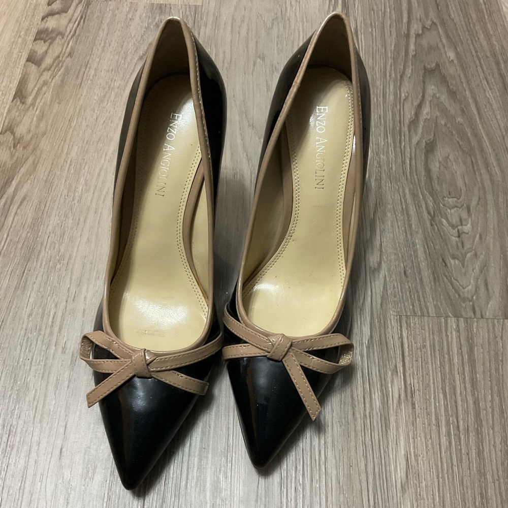 Enzo Angiolini patent pumps, size 7